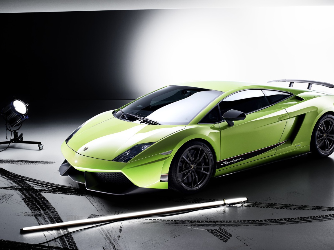 Новый автомобиль Lamborghini Gallardo