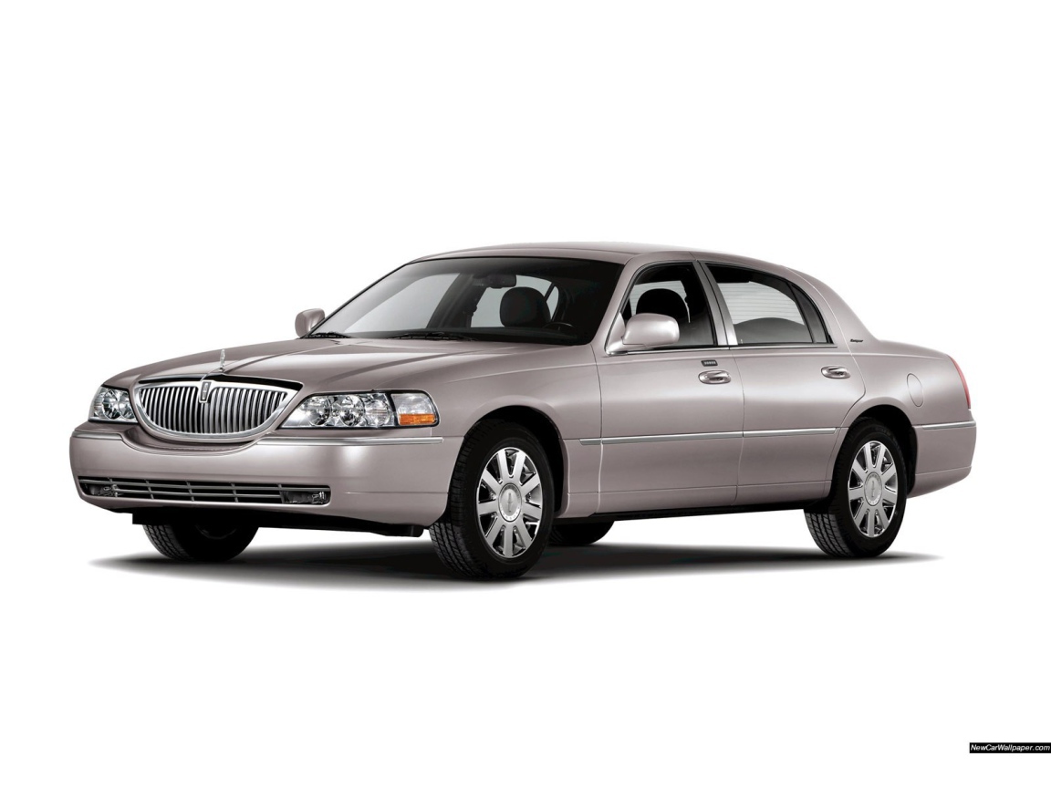 Фото автомобиля Lincoln Town Car