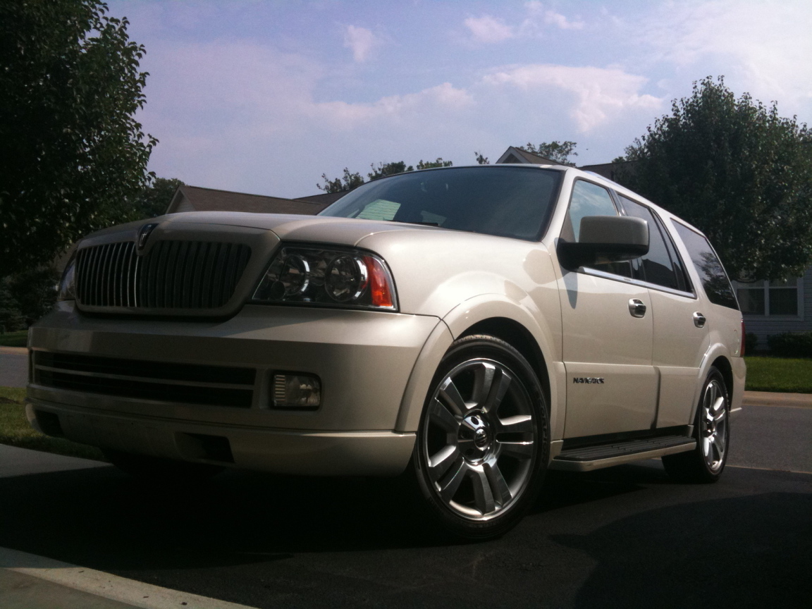 Тест драйв автомобиля Lincoln Navigator