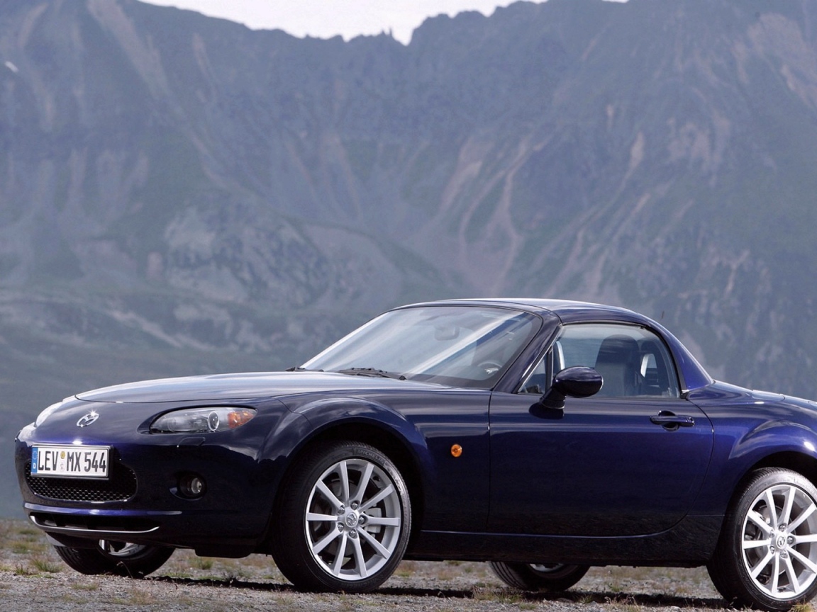 Мазда в горах