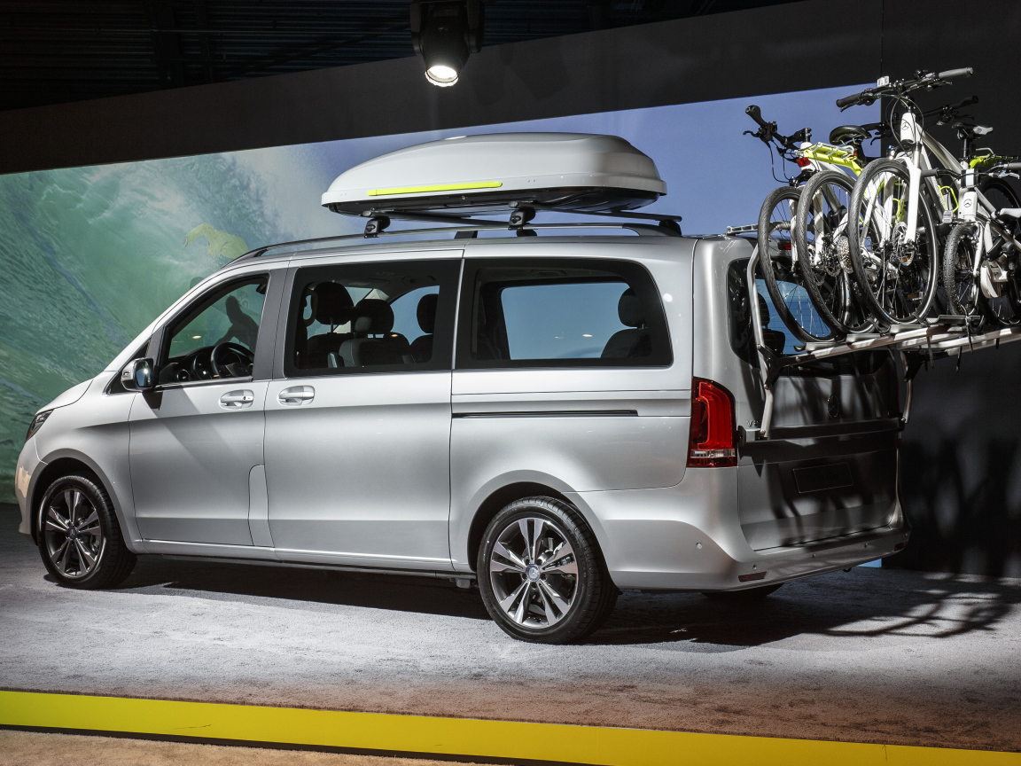 Фото автомобиля Mercedes V-Class 2014