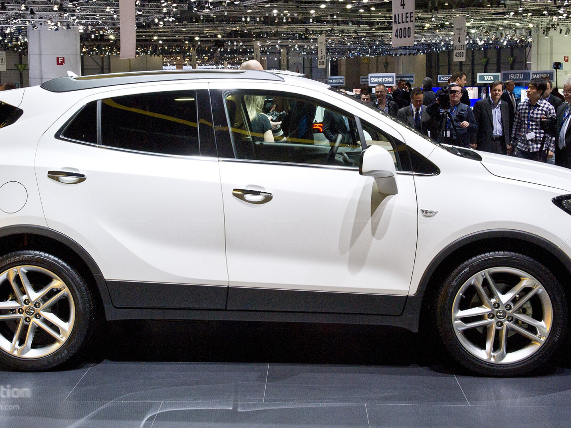 Новая машина Opel Mokka