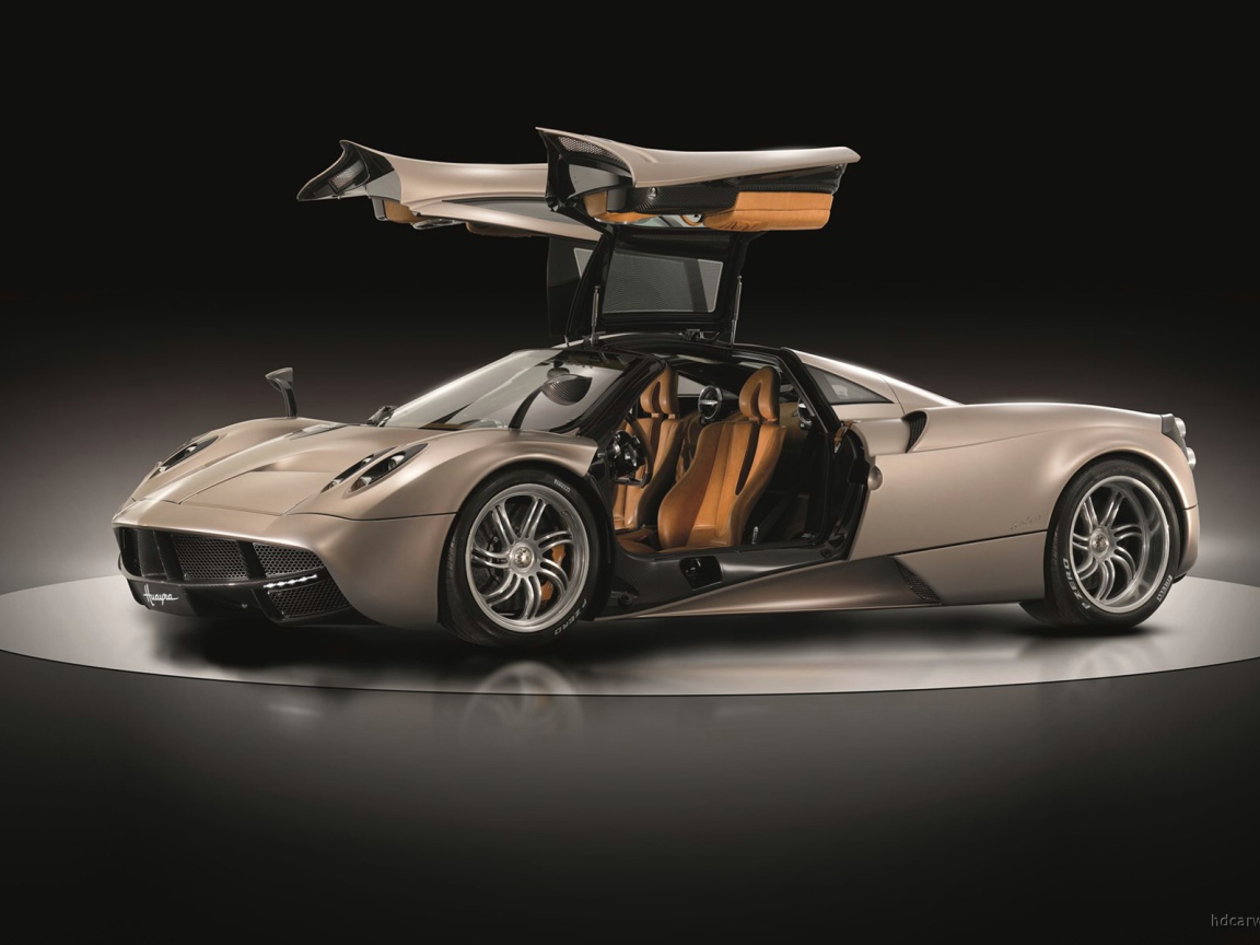 Надежная машина Pagani Huayra