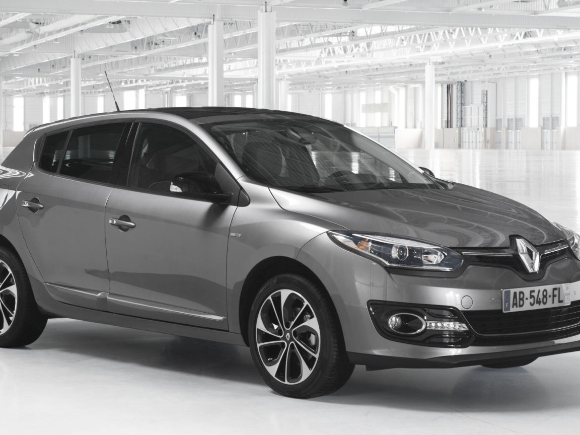 Надежная машина Renault Megane 2014