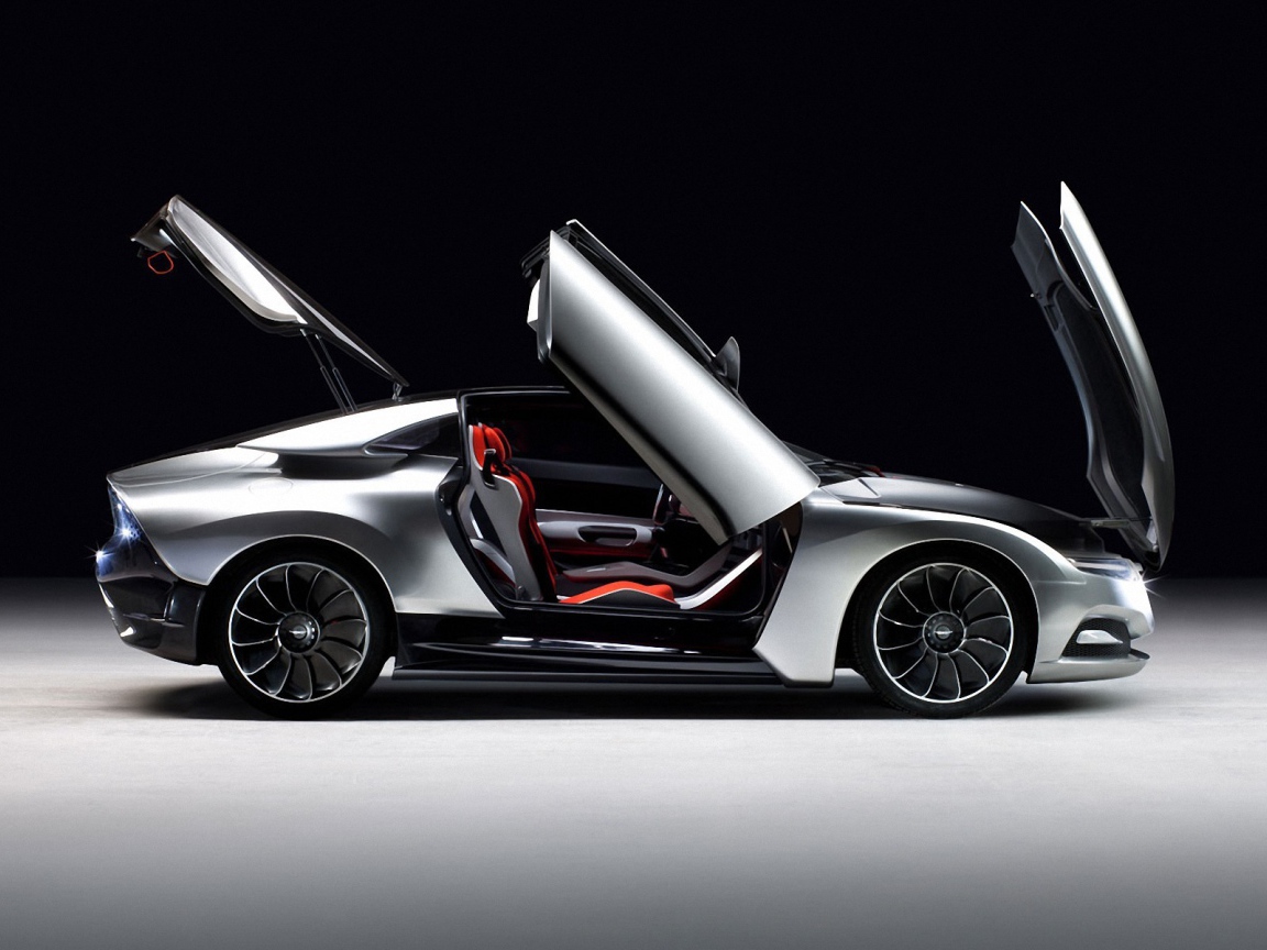 Фото автомобиля Saab 9000