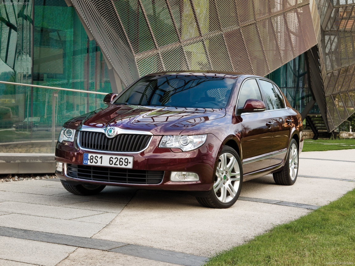 Новый автомобиль Skoda SuperB