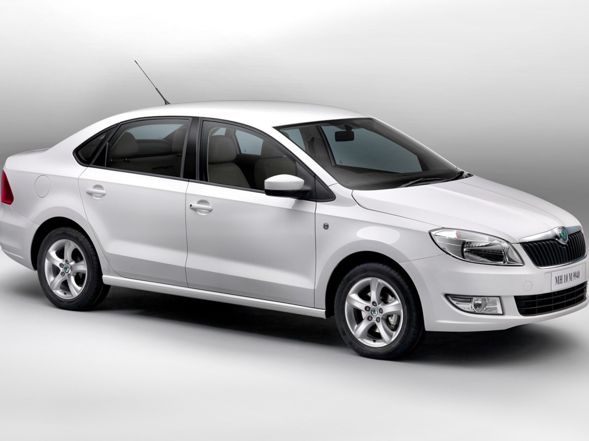 Новая машина Skoda Rapid