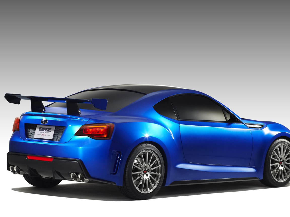 Красивый автомобиль Subaru BRZ