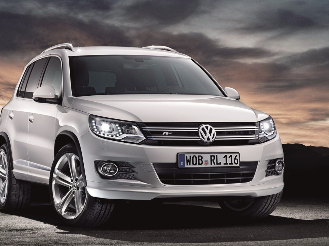 Новая машина Volkswagen Tiguan