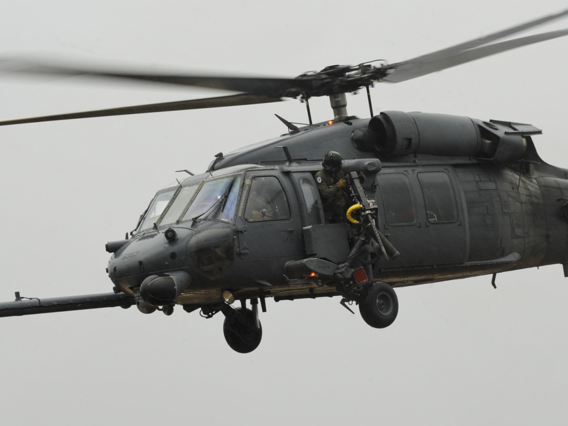 Вертолет на боевом задании