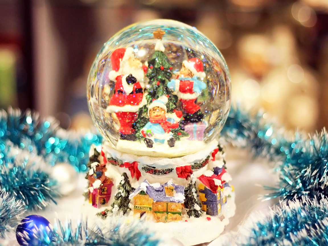 Новогодний волшебный шар