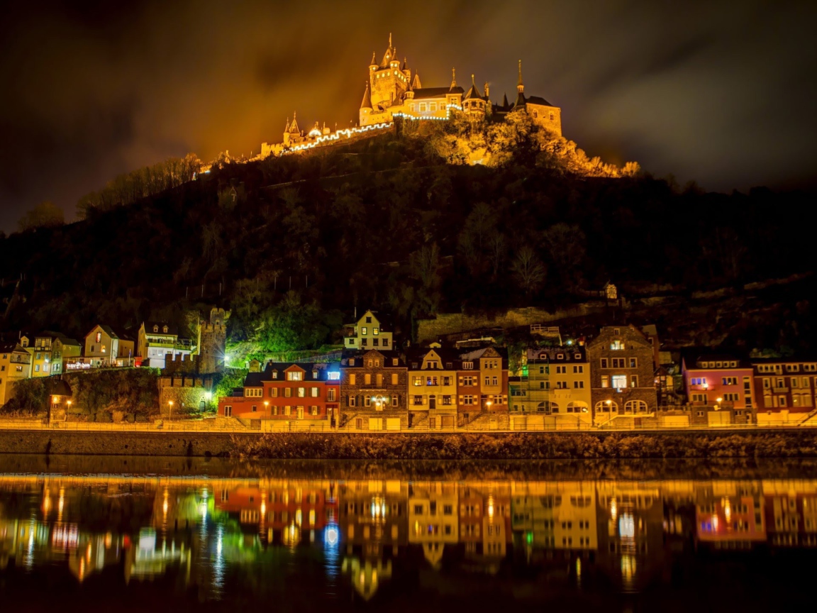 Крепость на горе