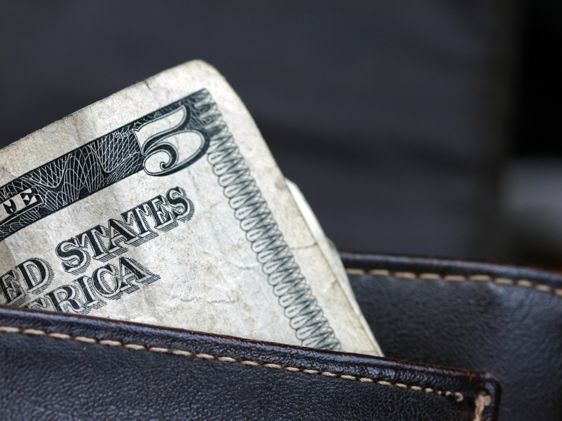 Деньги в кошельке