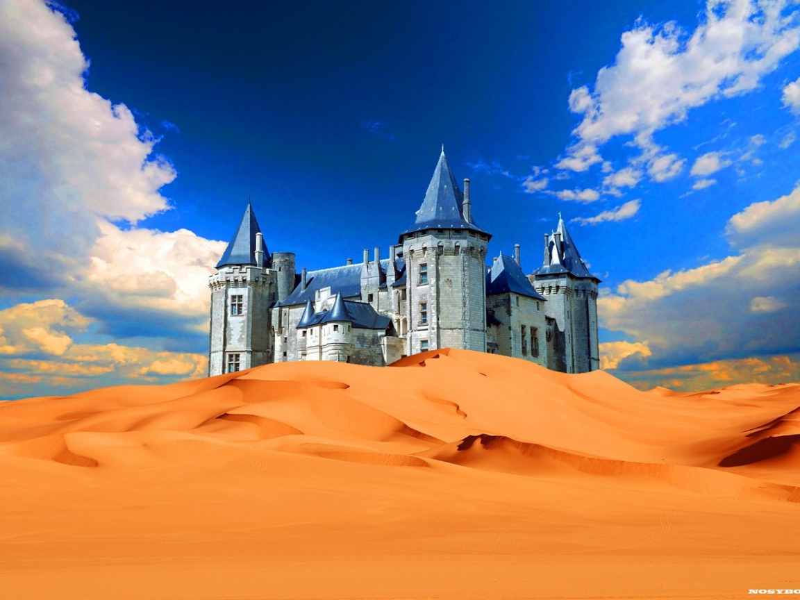 Дворец в пустыне