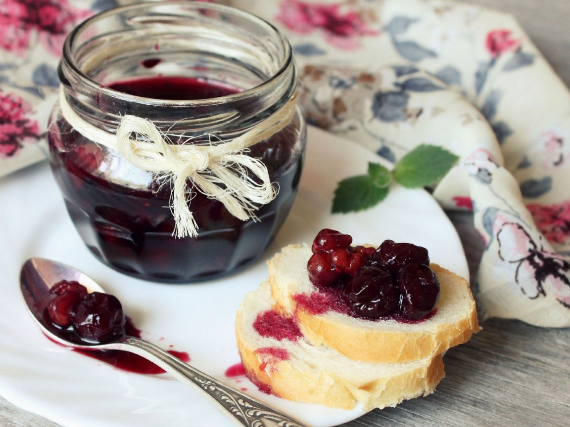 Вишневое варенье