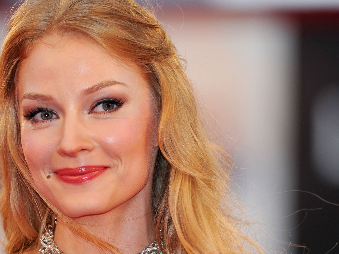 Очаровательная актриса Светлана Ходченкова