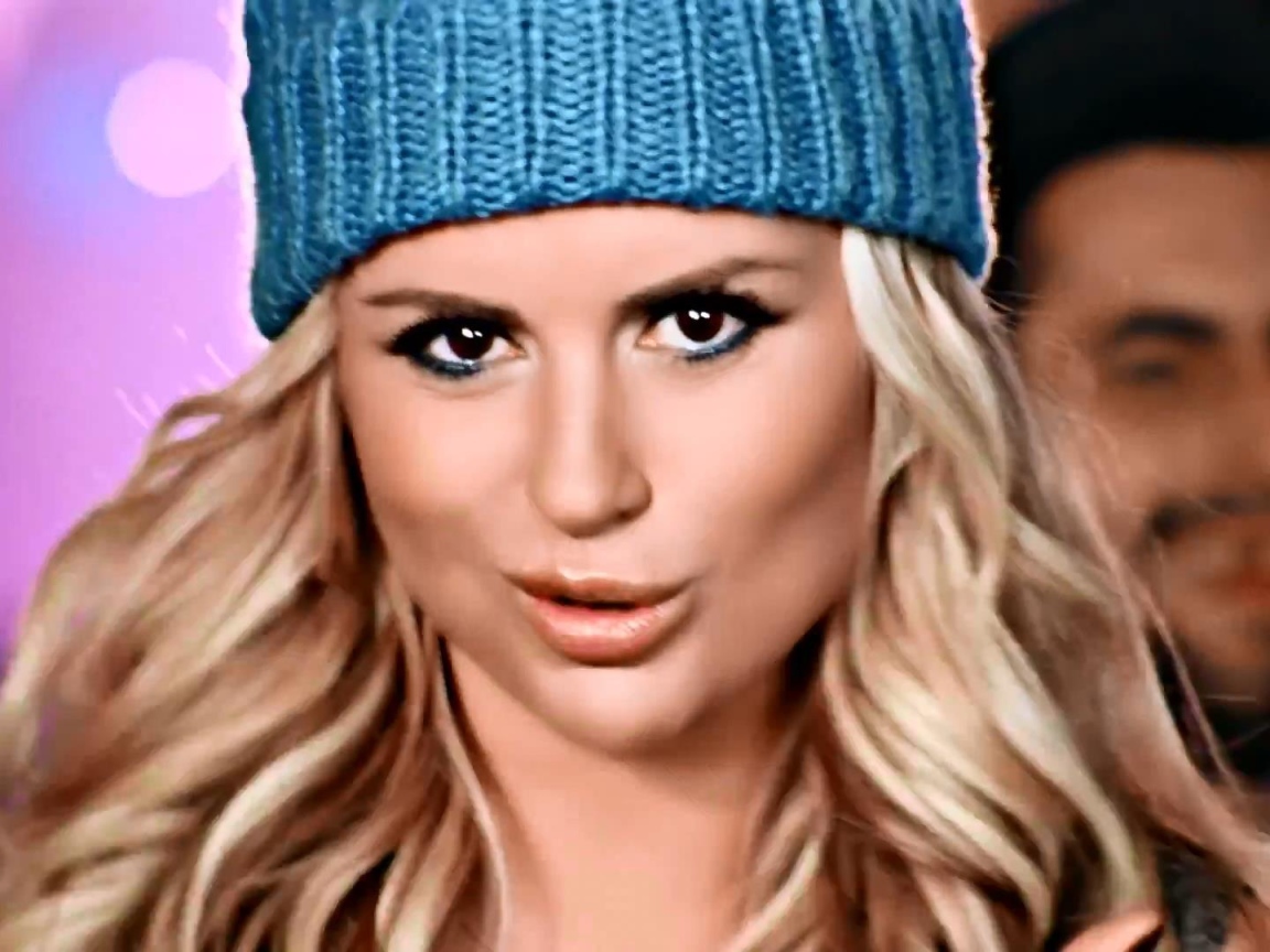 Красивая актриса Анна Семенович