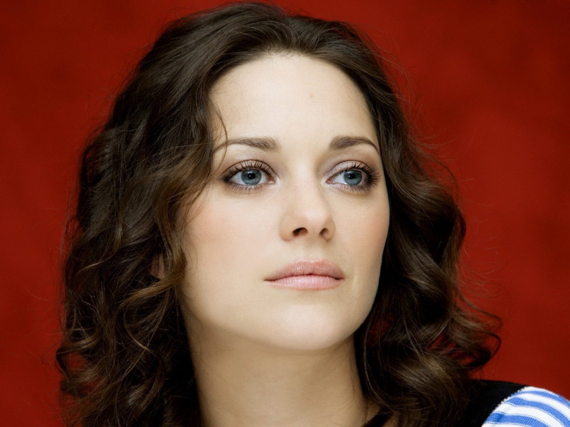 Знаменитая Марион Котийяр