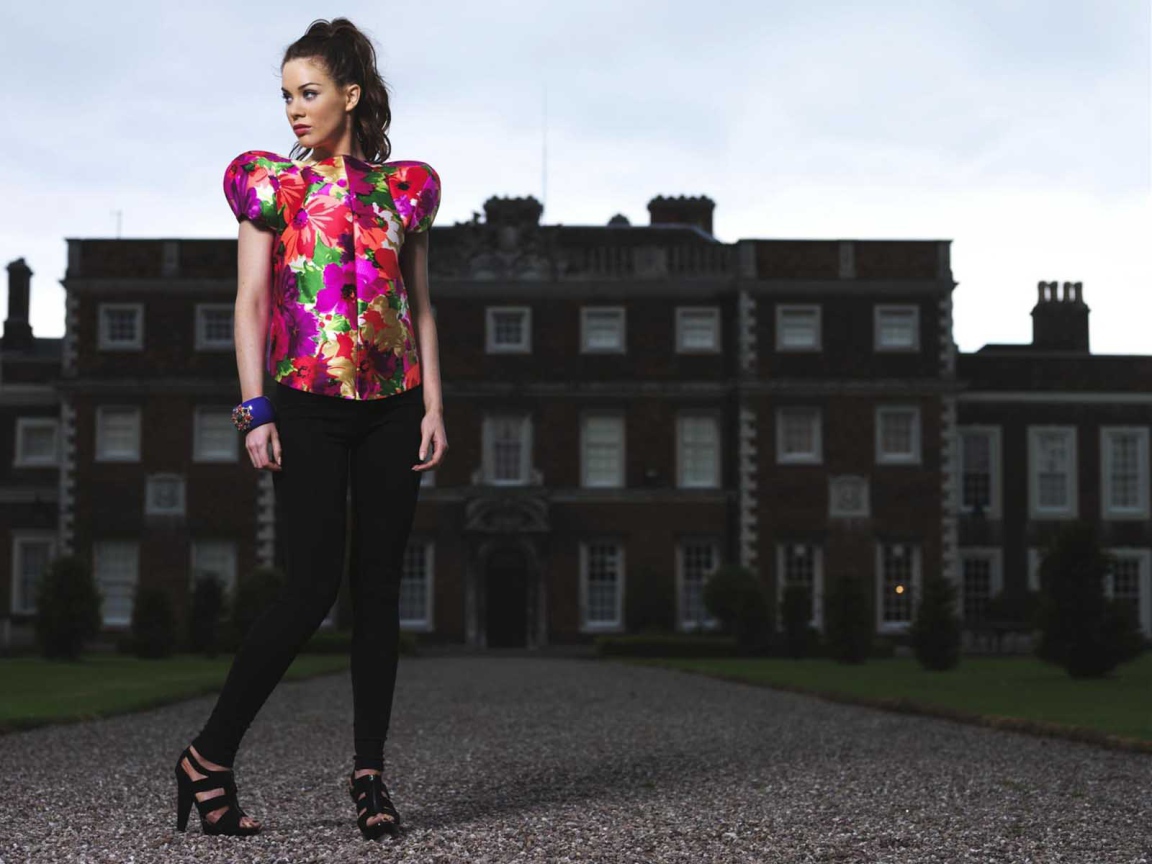 Очаровательная Роксанна МакКи