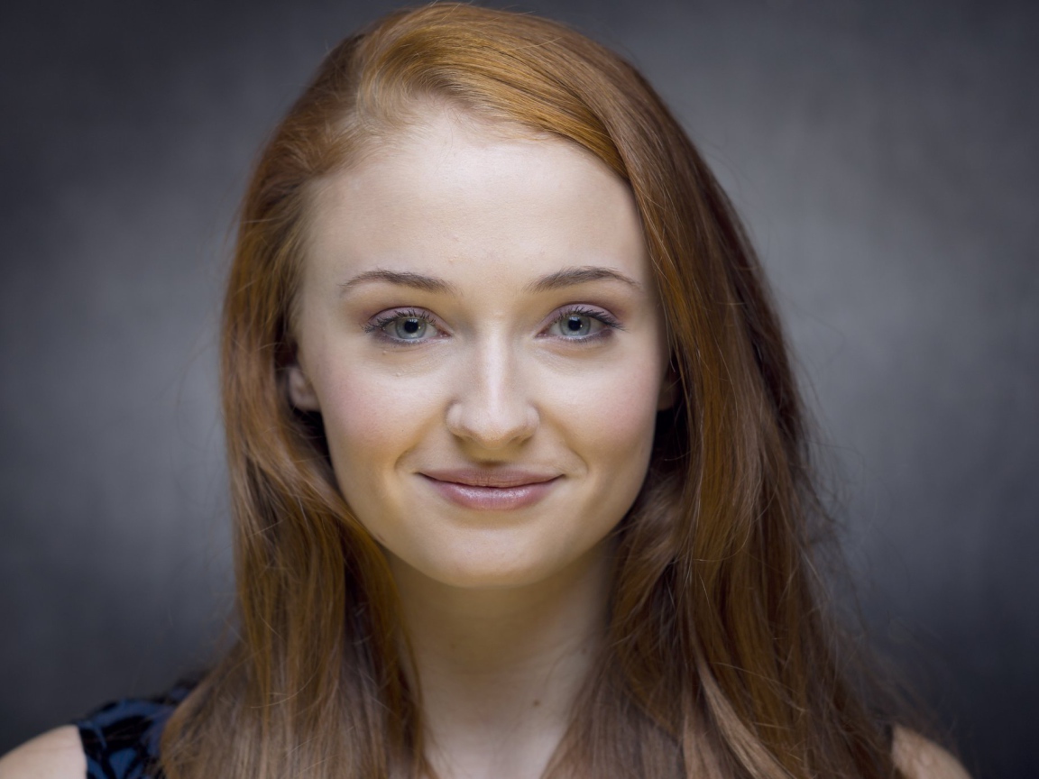 Модель Софи Тернер