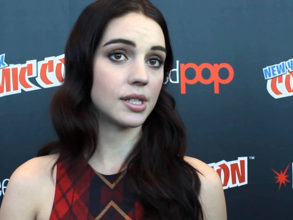 Популярная актриса Аделаида Кэйн