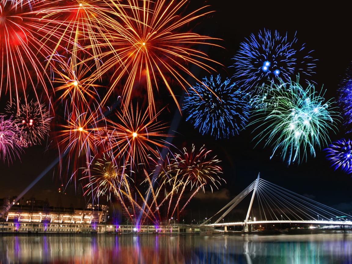 Праздничный салют