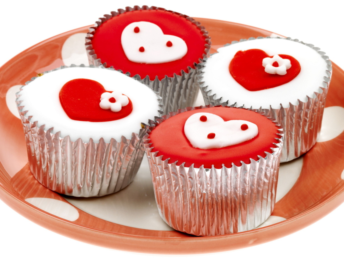 Кексы с сердечками на День Святого Валентина 14 февраля