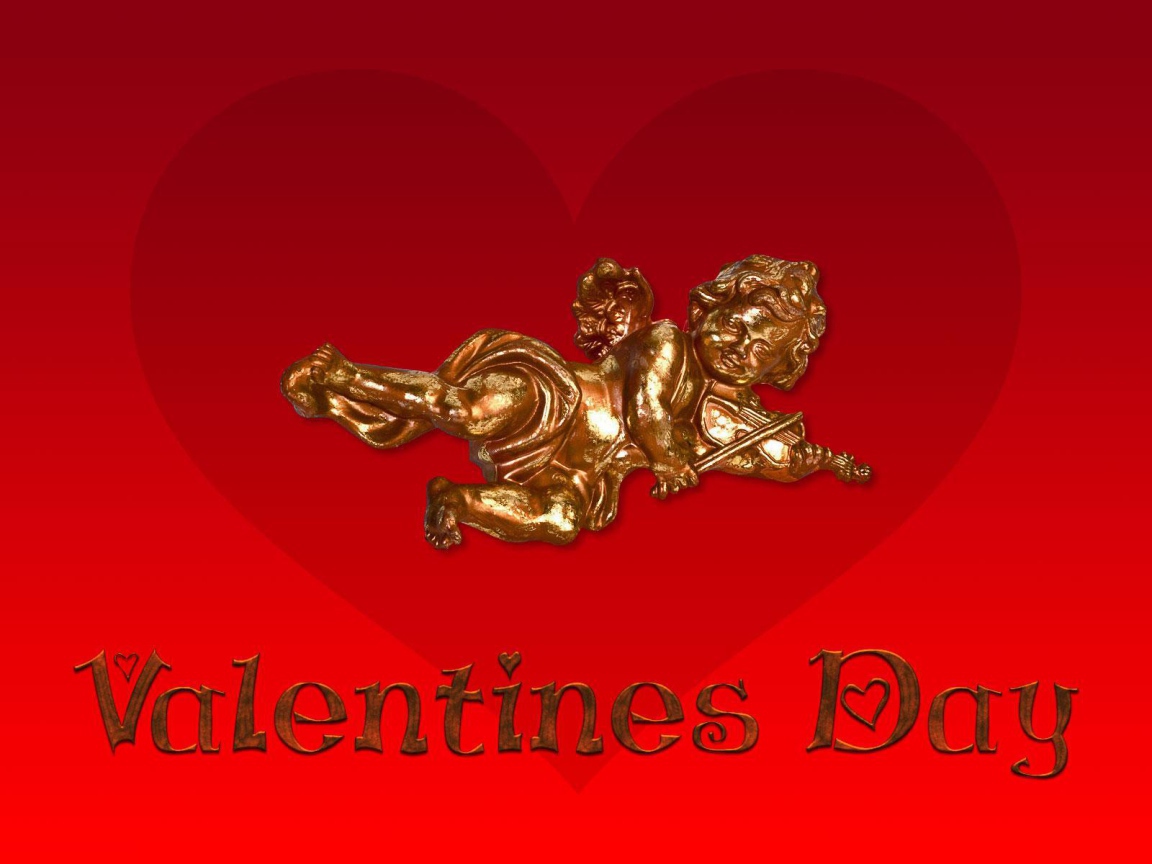 Золотой амур на День Святого Валентина 14 февраля