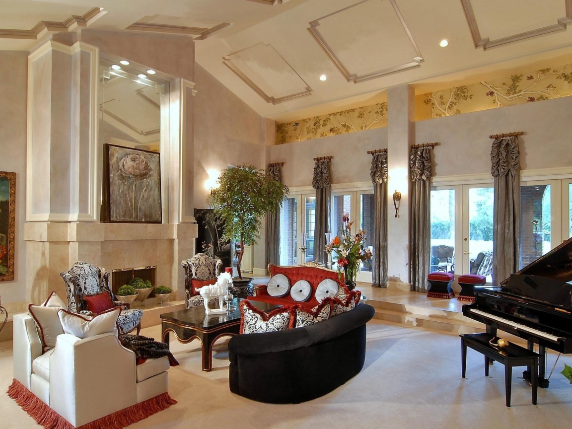 Зал с роялем