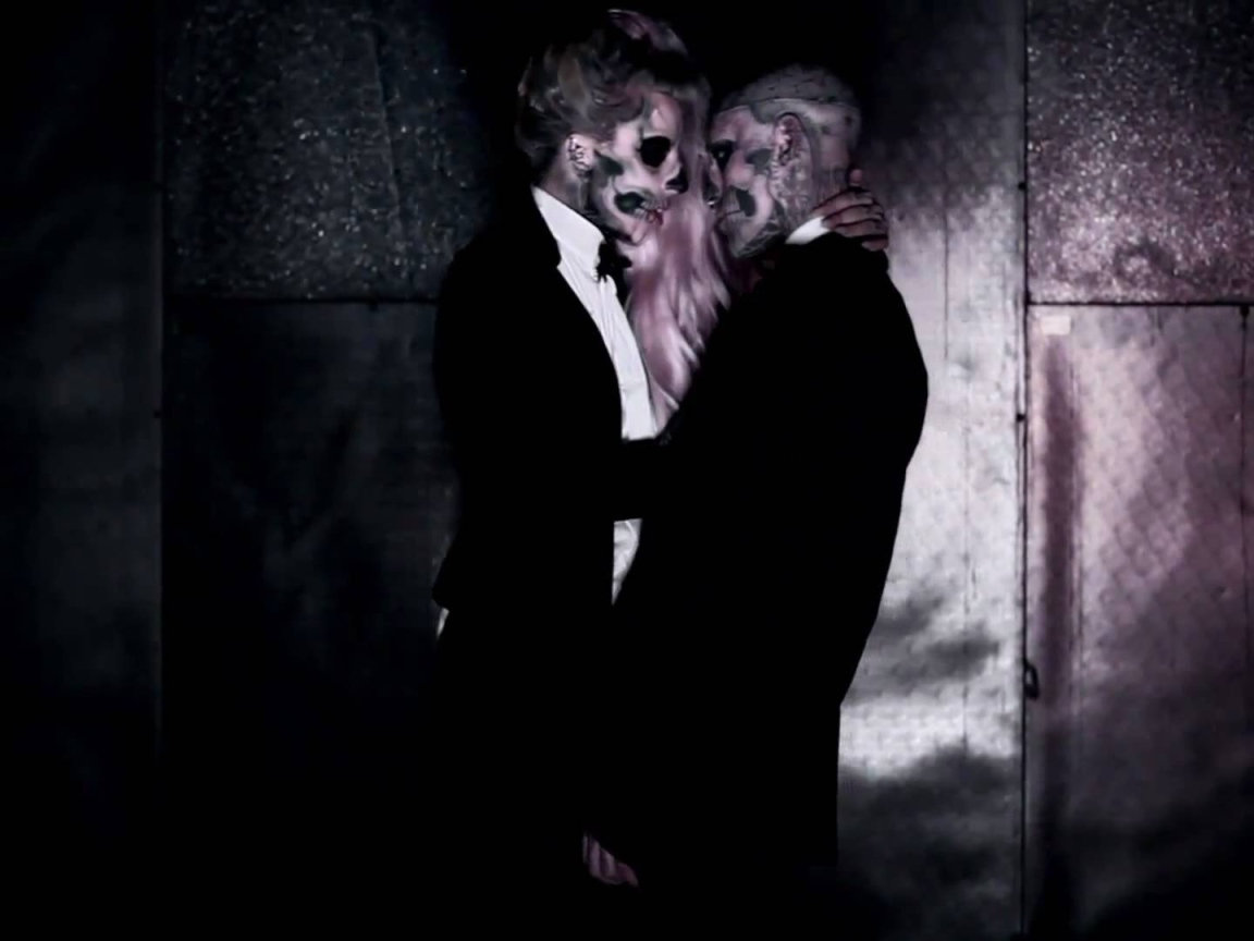 Популярный киноактер Рик Жене