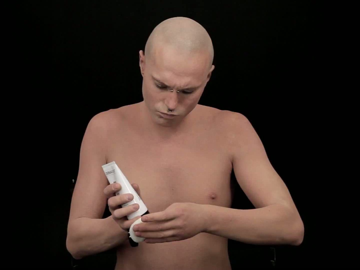 Известный актер Рик Жене