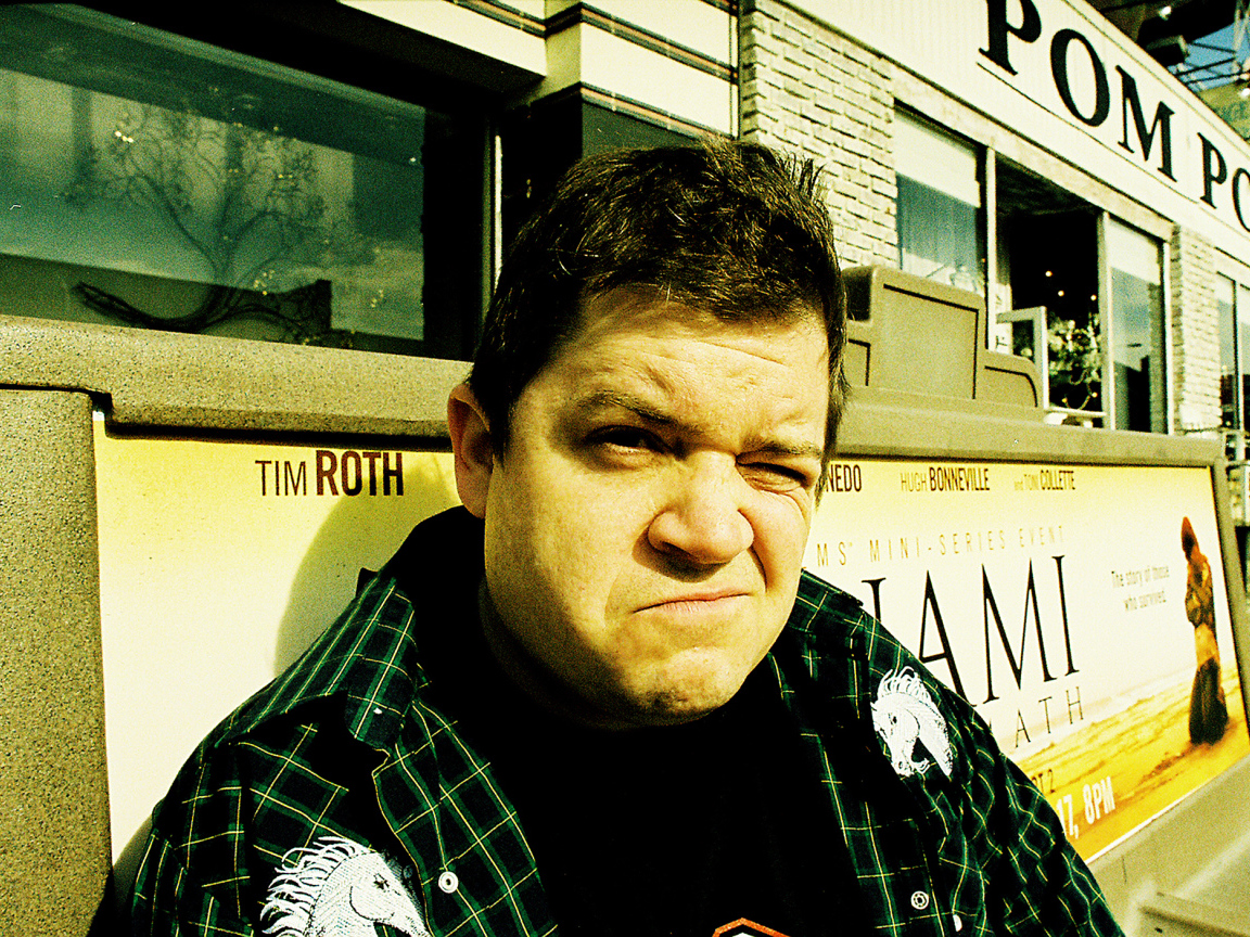 Знаменитость Пэттон Освальт