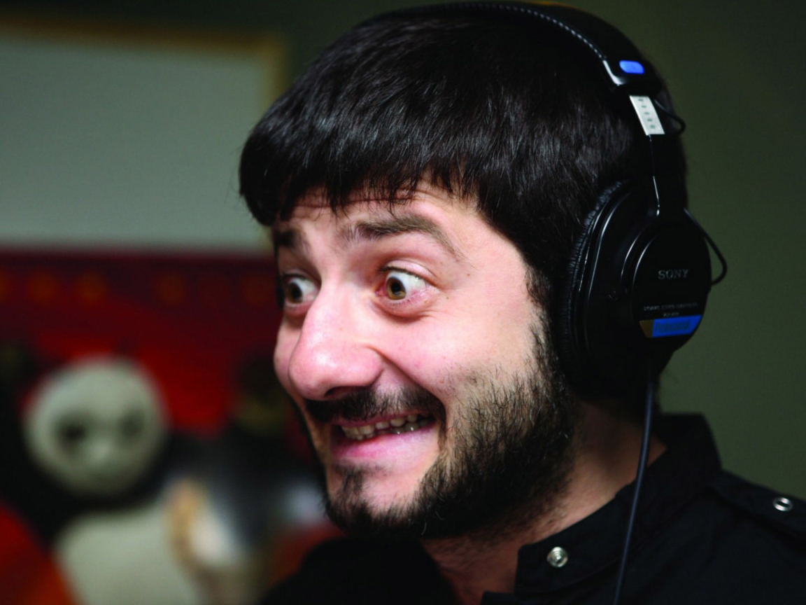 Михаил Галустян