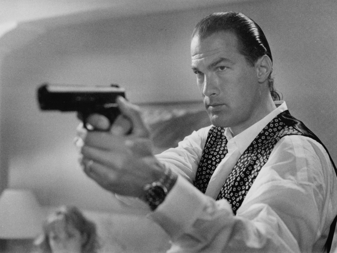 Стивен Сигал