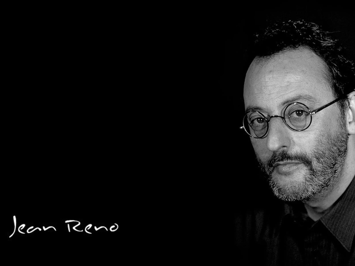  Актер Жан Рено