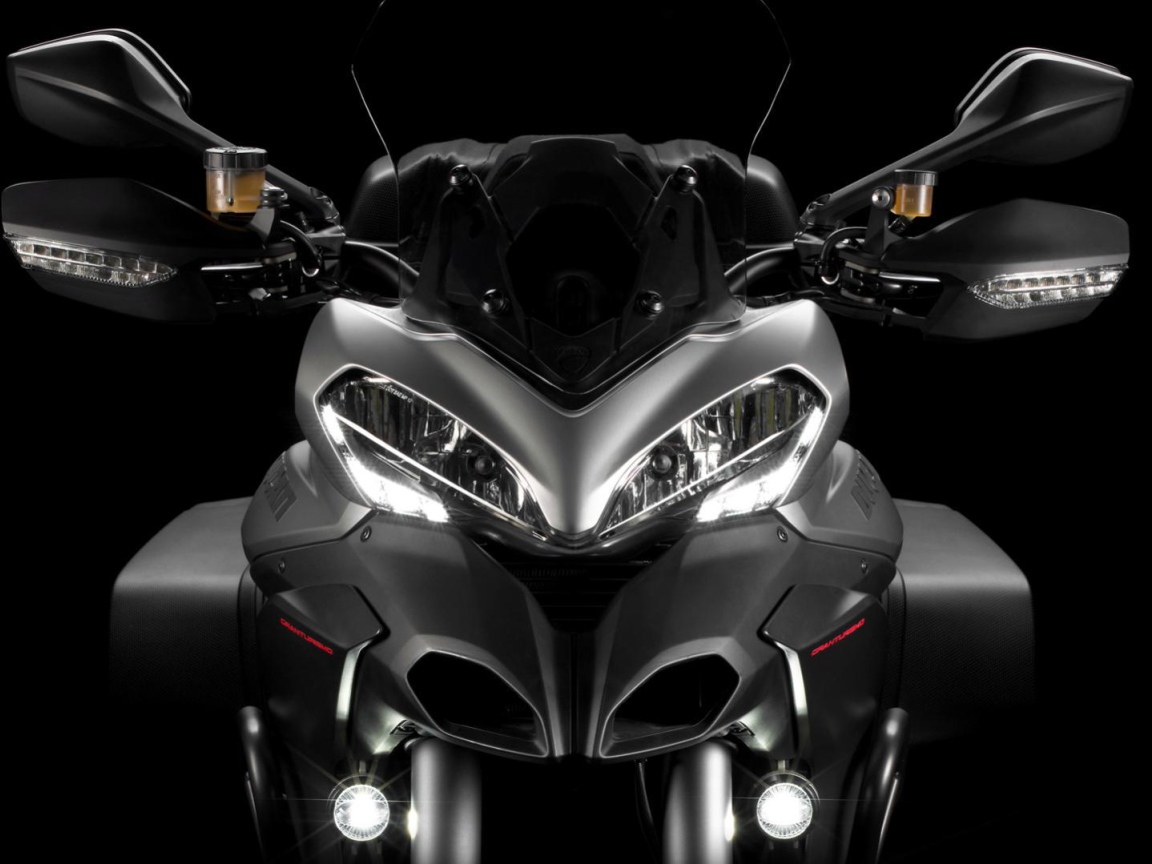 Невероятно быстрый мотоцикл Ducati Multistrada 1200 S Granturismo