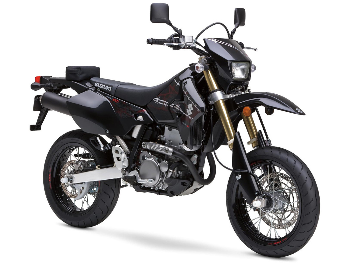 Невероятно быстрый мотоцикл Suzuki  DR-Z400 S