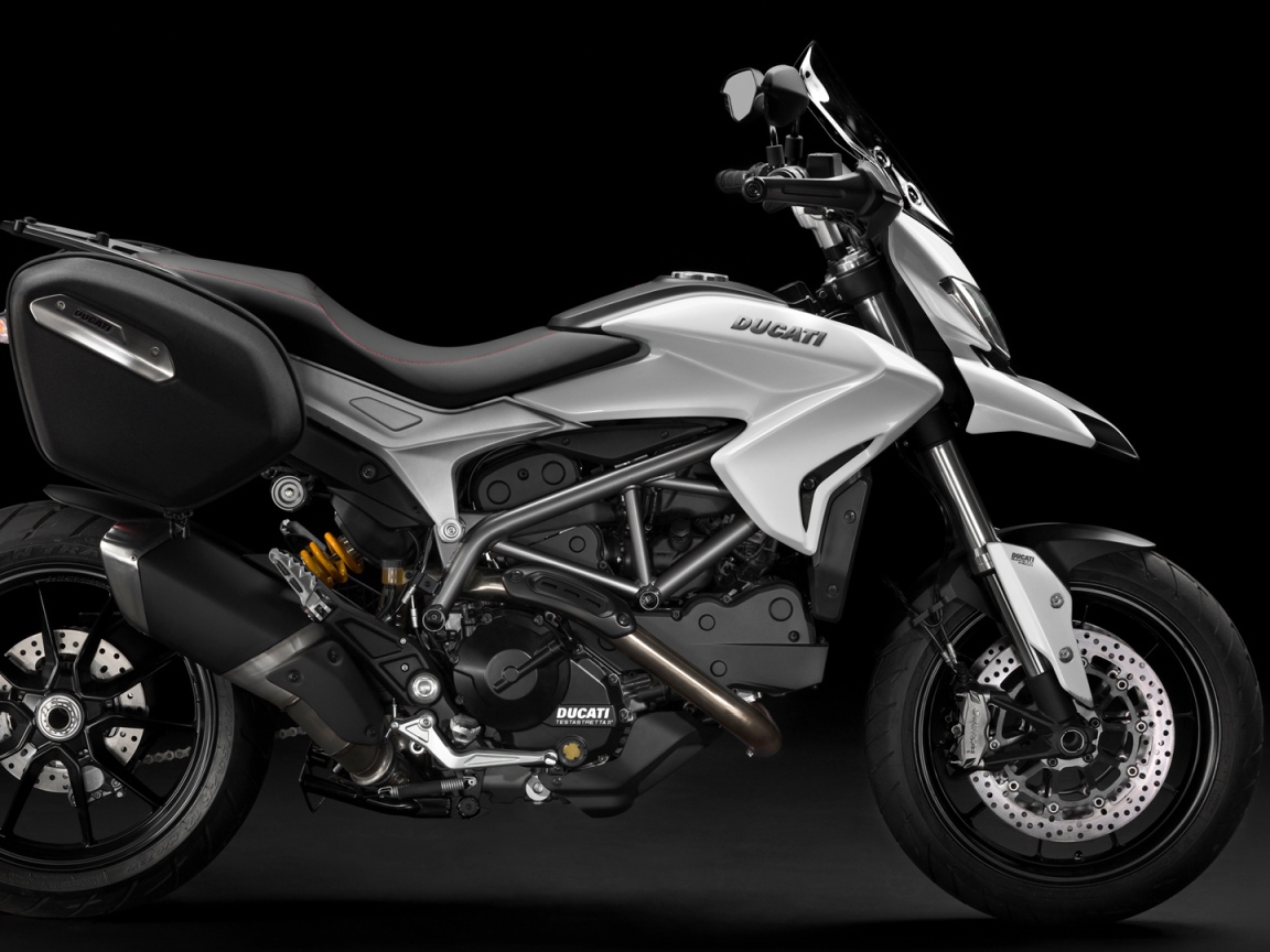 Тест-драйв мотоцикла Ducati Hyperstrada