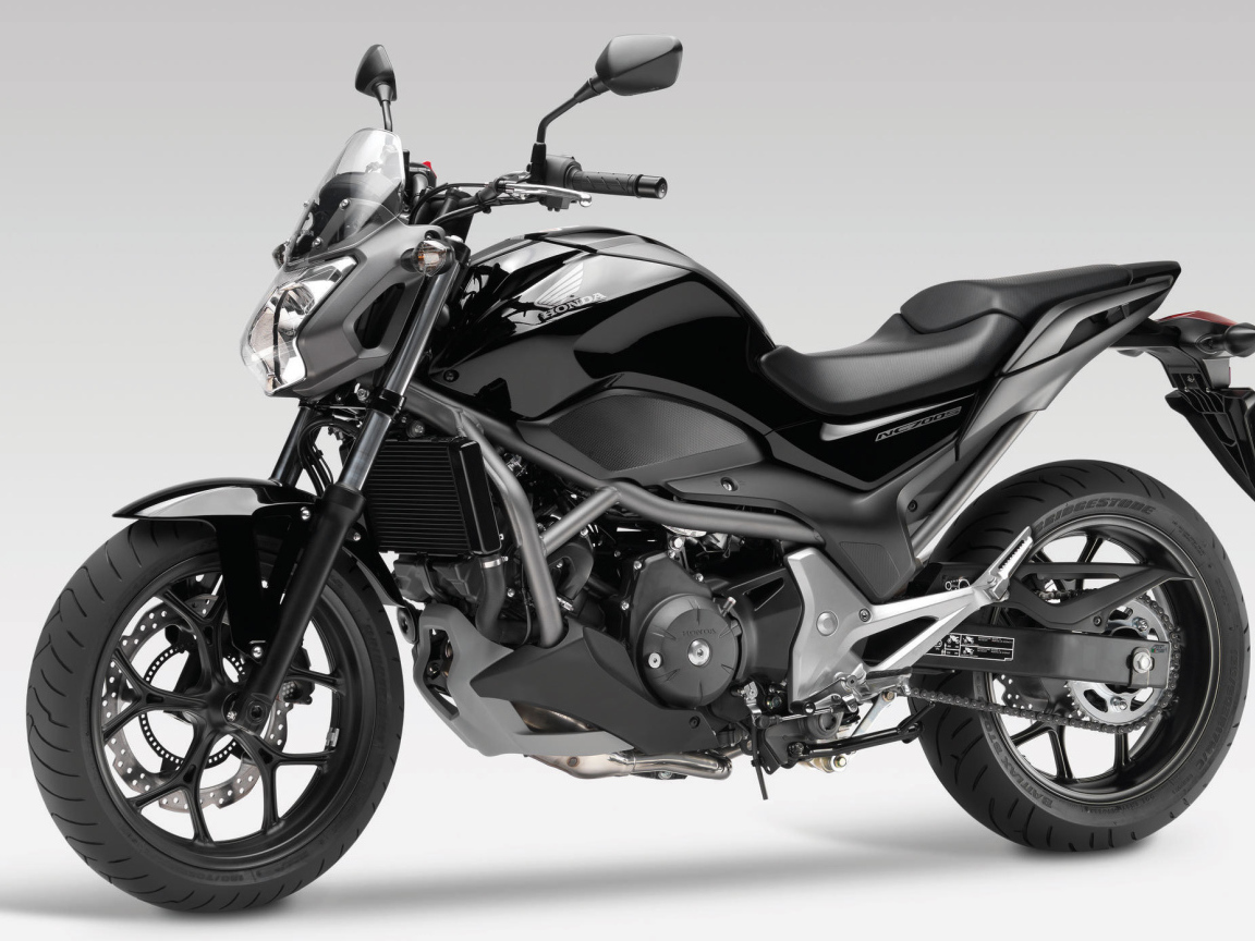 Тест-драйв мотоцикла Honda NC 700 S