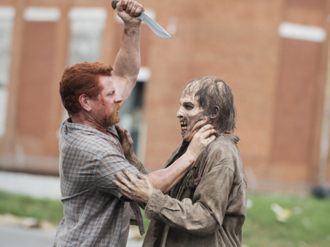 Расправа с зомби в Ходячих мертвецах