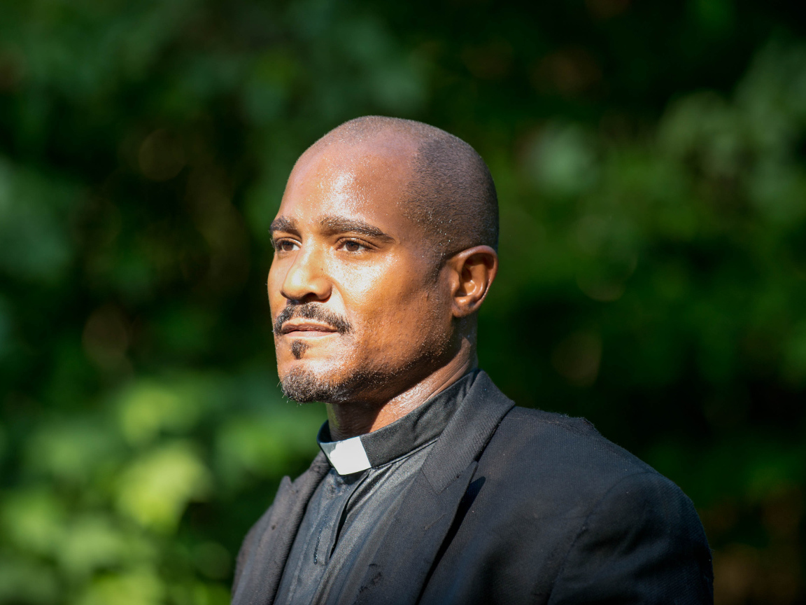 Священник из Ходячих мертвецов