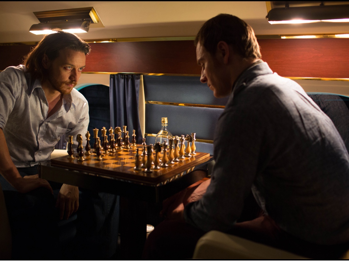  Люди Икс: Дни минувшего будущего Магнето и Ксавье играют в шахматы