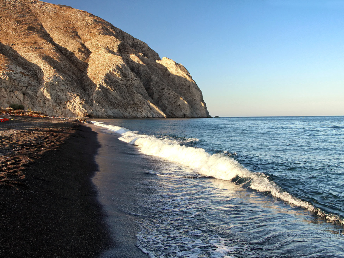 Красивое фото черного пляжа