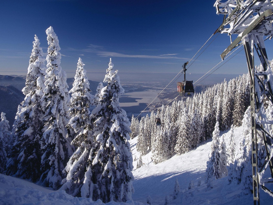 Подъемник на снежную гору