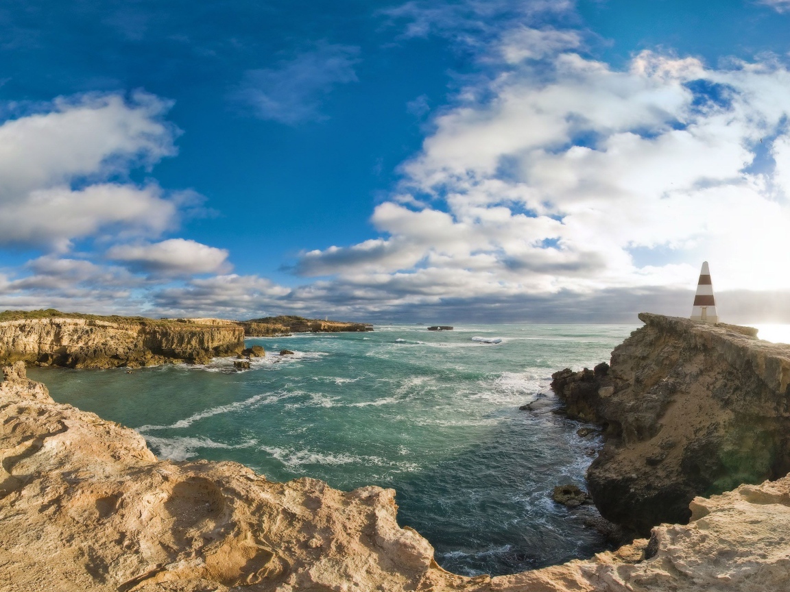 Дикий берег моря