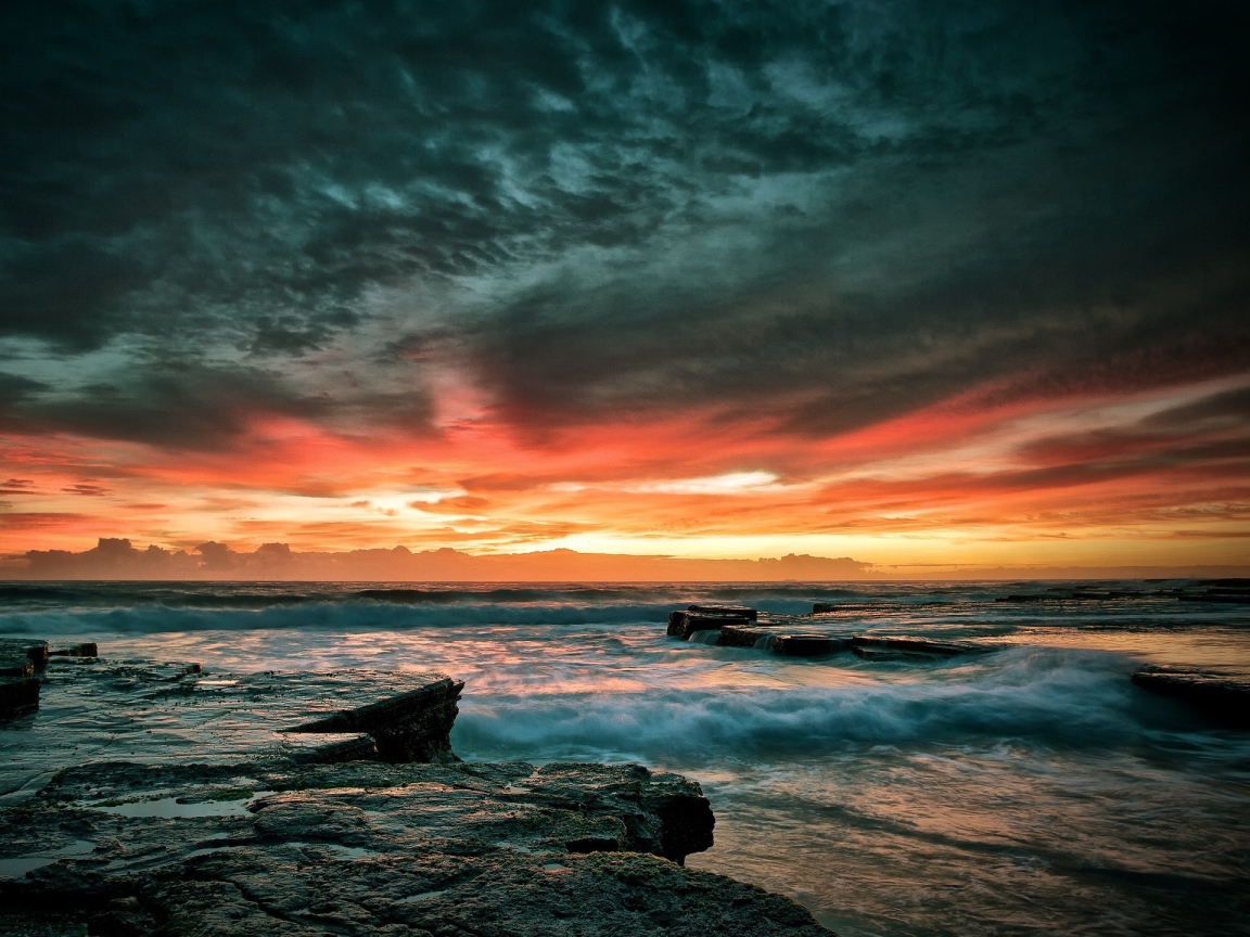 Закат на пляже в Австралии