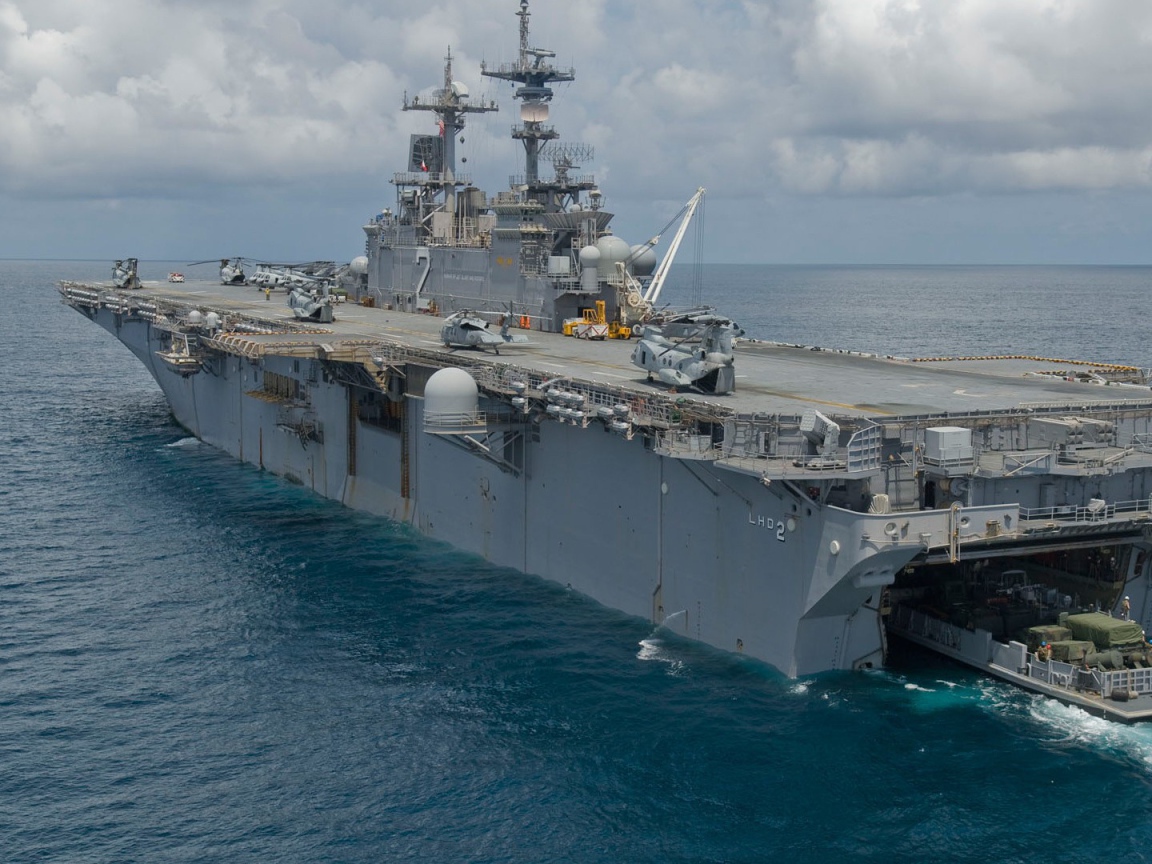 Десантный корабль США