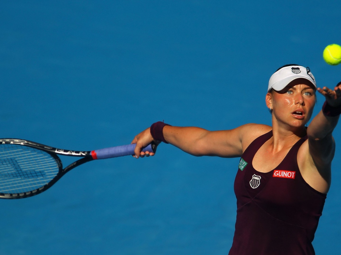 Игра в теннис