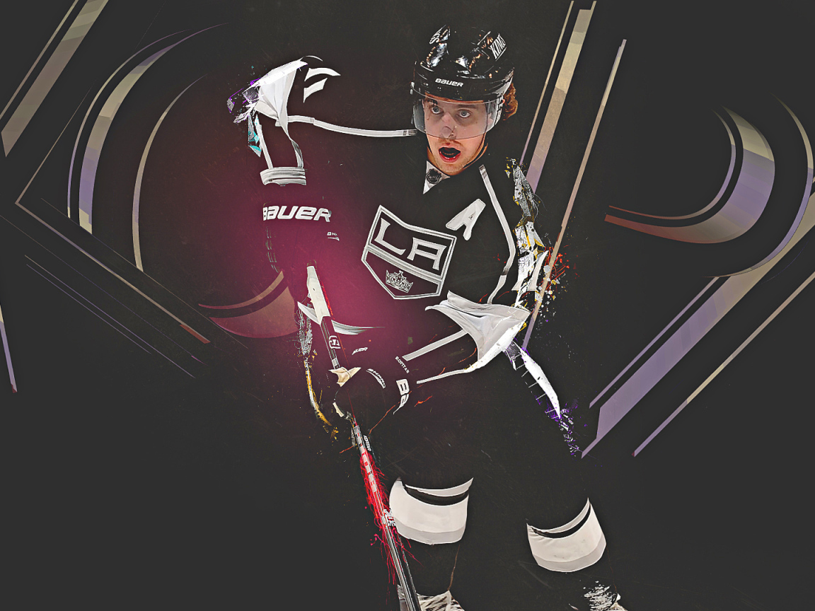 Анже Копитар на черном фоне