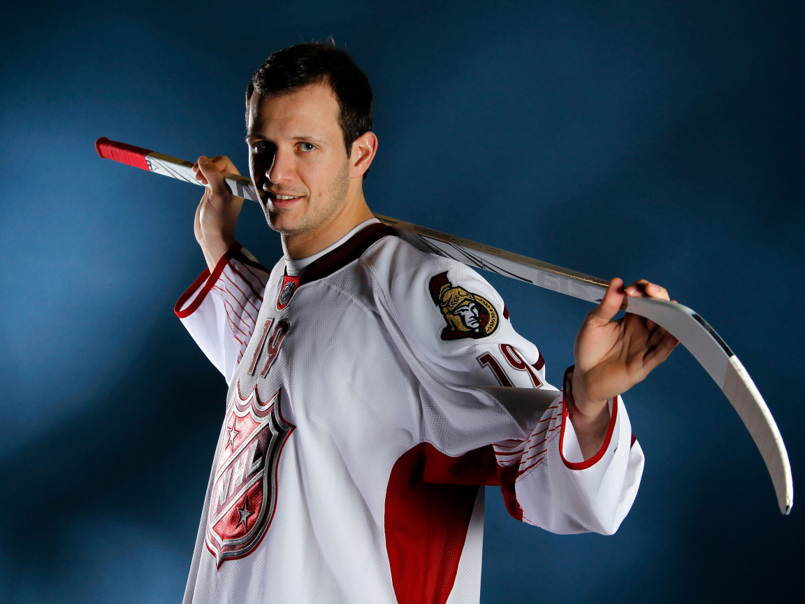 Хоккеист Джейсон Спецца